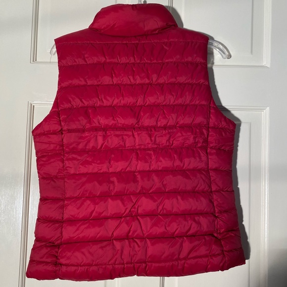 Gap Puffer Vest - Picture 2 of 2